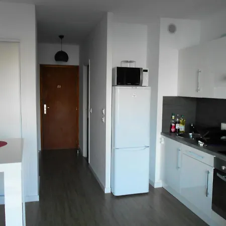 Апартаменты A A 500 M De La Avec Vue Sur La Terrasse Et Wifi *